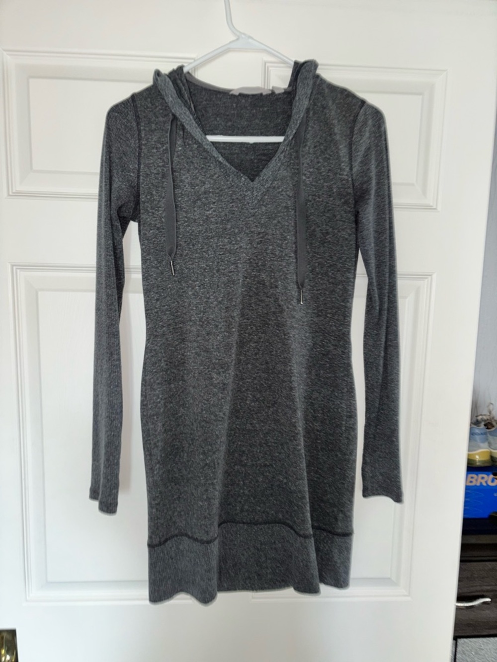 Athleta Charcoal Gray V-Neck Hooded Long Sleeve Dress